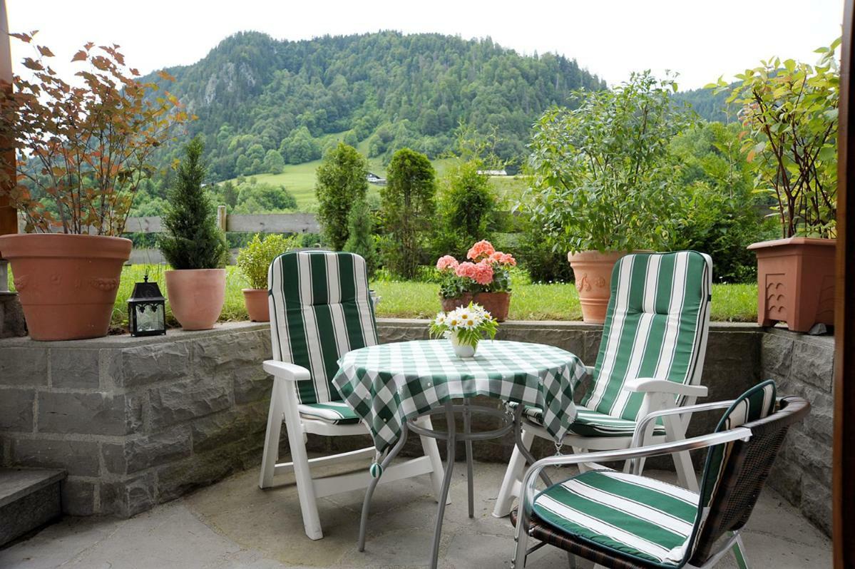 Geigers Ferienhaus Tiefenbach bei Oberstdorf Luaran gambar