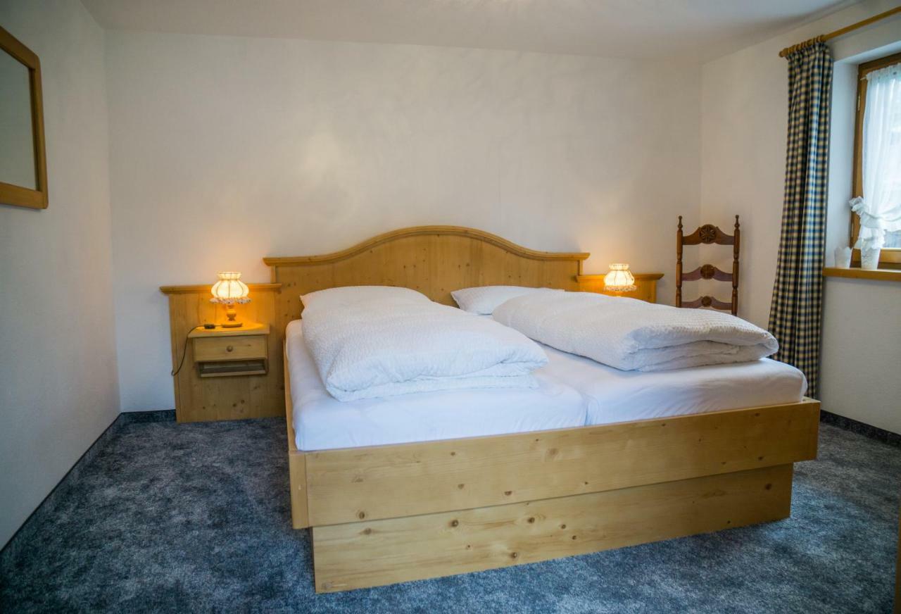 Geigers Ferienhaus Tiefenbach bei Oberstdorf Luaran gambar