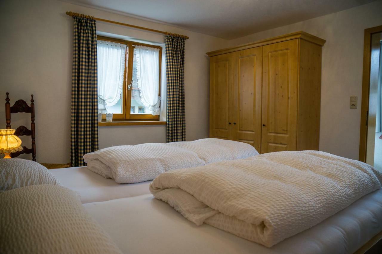 Geigers Ferienhaus Tiefenbach bei Oberstdorf Luaran gambar